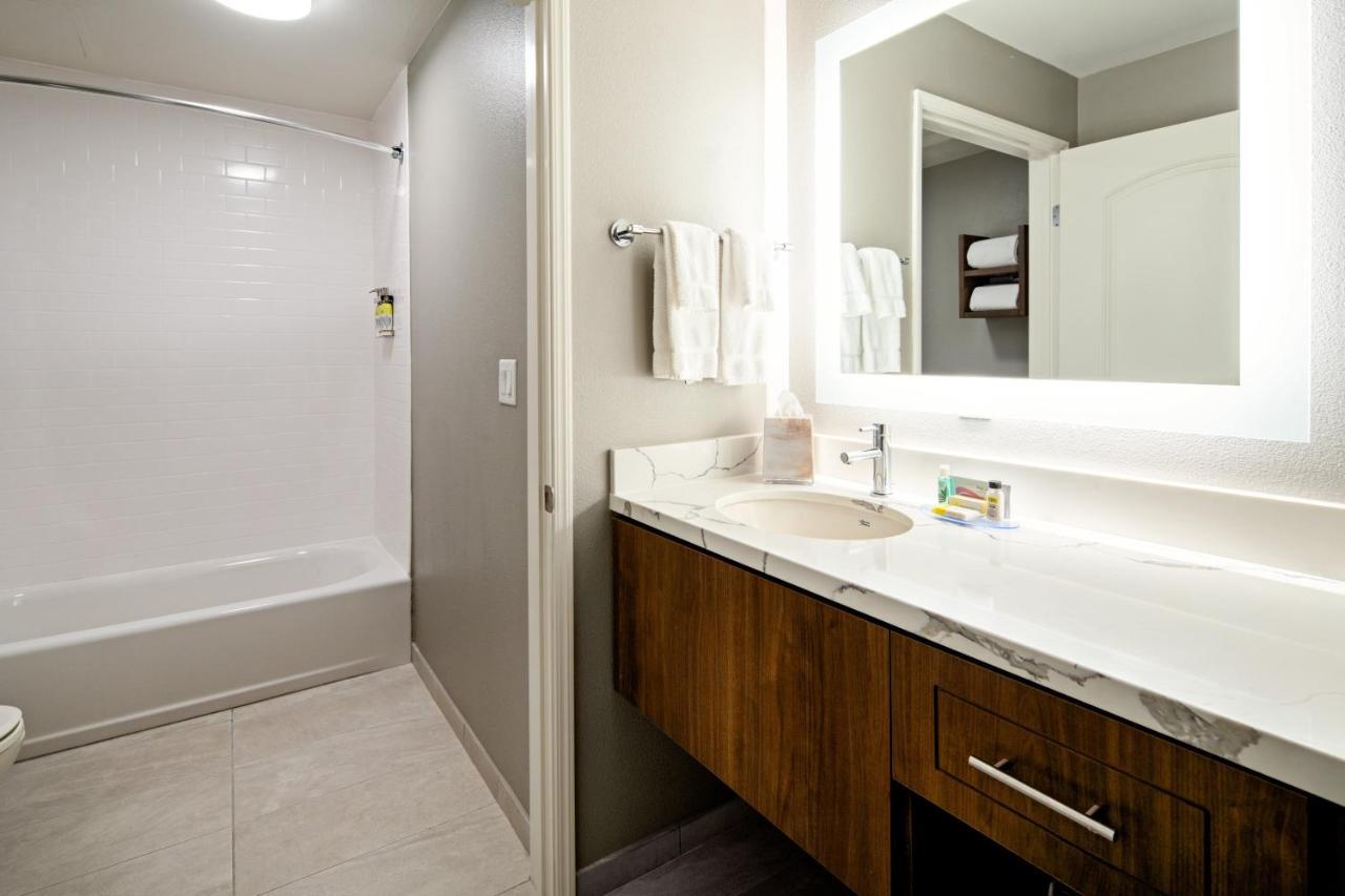 Staybridge Suites - Long Beach Airport By Ihg Eksteriør bilde