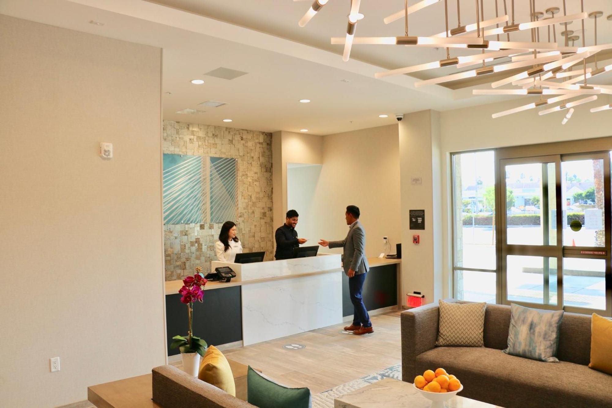 Staybridge Suites - Long Beach Airport, An Ihg Hotel Eksteriør bilde